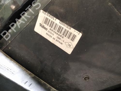 Used Left taillight RENAULT MEGANE II Saloon (LM0/1_) 1.9 dCi (LM0G, LM1G, LM2C) (120 hp) 29011774