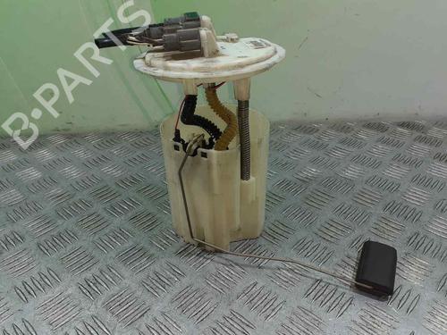 Used Fuel pump RENAULT MEGANE III Hatchback (BZ0/1_, B3_) 1.5 dCi (106 hp) 8296371