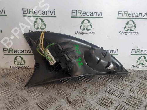 Fensterheberschalter links vorne FORD FOCUS I (DAW, DBW) | BP12216816I27