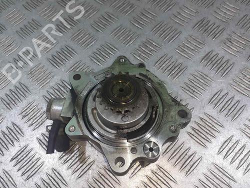 Used Vacuum pump NISSAN ALMERA TINO (V10) [1998-2006]  8124393