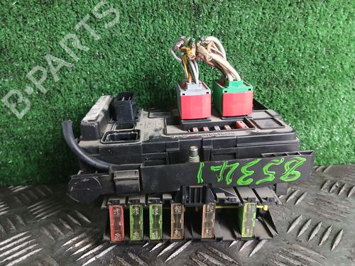 Used Fuse box Fuse box PEUGEOT 206 Hatchback (2A/C) 1.4 HDi eco 70 (68 hp) 32483769 32483769