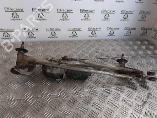 Used Front wiper motor NISSAN PRIMERA (P12) 2.2 Di (126 hp) 5874750