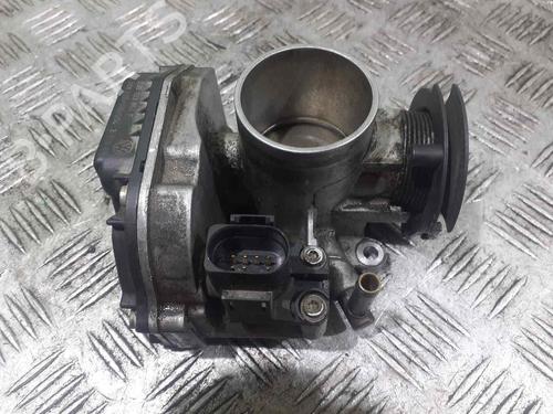 Used Throttle body VW POLO III (6N1) 75 1.6 (75 hp) 12069041