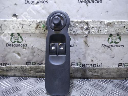 Mando elevalunas delantero izquierdo RENAULT MODUS / GRAND MODUS (F/JP0_) 1.4 (JP01, JP0J) (98 hp) 28729587