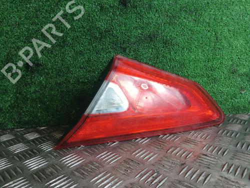 right-tailgate-light-nissan-pulsar-hatchback-c13-2014-33219381 main image