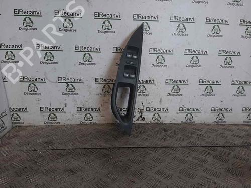Used Left front window switch SEAT ALTEA (5P1) [2004-2015]  17462974