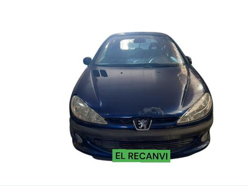 Fuse box PEUGEOT 206 Hatchback (2A/C) 2.0 HDI 90 | BP25438460E1