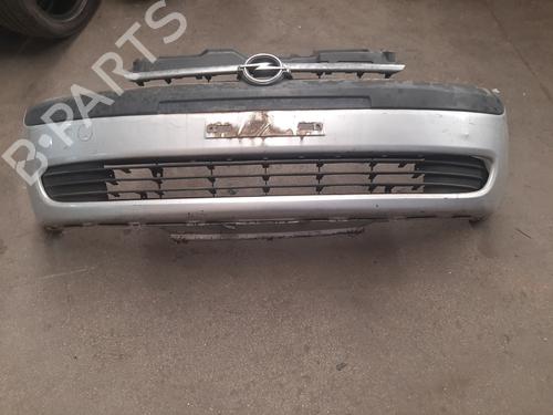 Used Front bumper OPEL CORSA C (X01) [2000-2009]  18340419