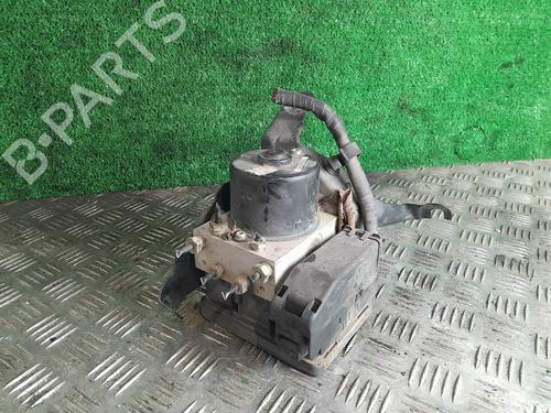 Used ABS pump ABS pump FORD FIESTA V (JH_, JD_) 1.4 TDCi (68 hp) 30390833 30390833