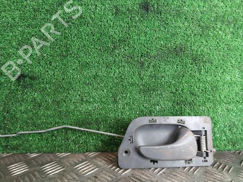 Used Front right interior door handle RENAULT LAGUNA I (B56_, 556_) 2.2 D (B56F/2) (83 hp) 32507818