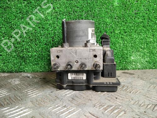 Used ABS pump FIAT BRAVO II (198_) 1.9 D Multijet (198AXB1A) (120 hp) 31758049