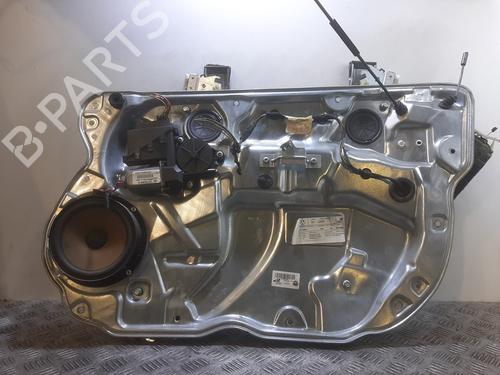 Used Front right window mechanism Front right window mechanism VW POLO IV (9N_, 9A_) 1.4 16V (101 hp) 33053432 33053432