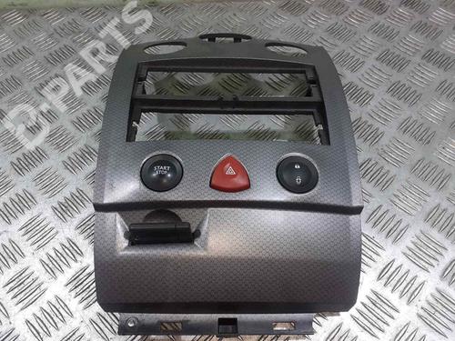 Used Ignition barrel Ignition barrel RENAULT MEGANE II Saloon (LM0/1_) [2003-2026] 8679530 8679530