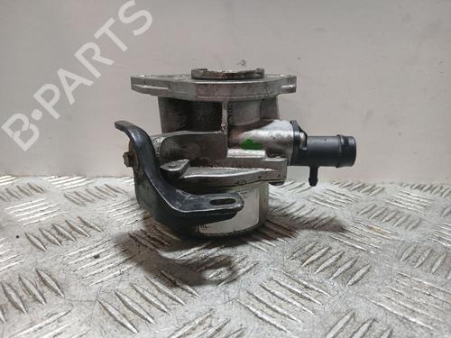 Used Vacuum pump RENAULT MEGANE II Saloon (LM0/1_) 1.9 dCi (LM0G, LM1G, LM2C) (120 hp) 32672521