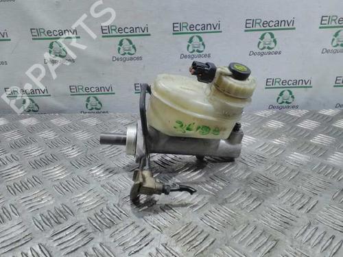 Used Brake master cylinder TOYOTA AVENSIS (_T22_) 2.0 D-4D (CDT220_, CDT220R) (110 hp) 4765149