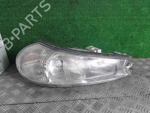 Used Right headlight FORD MONDEO II (BAP) 1.8 TD (90 hp) 22568684