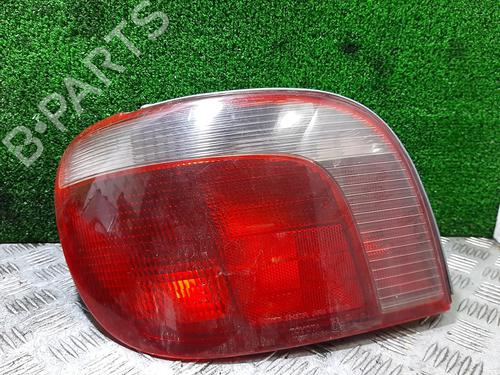 left-taillight-toyota-yaris-_p1_-1999-2000-2001-2002-2003-2004-2005-23246819 main image