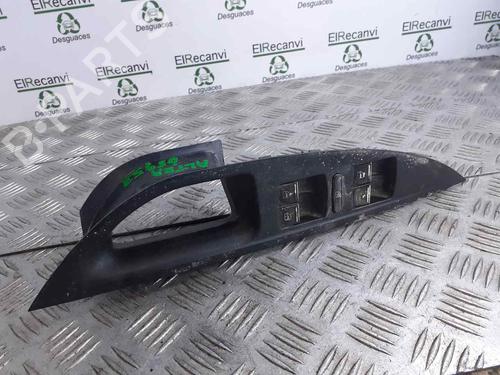 Used Left front window switch SEAT ALTEA (5P1) 2.0 TDI 16V (140 hp) 6779184