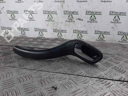 Used Rear left interior door handle Rear left interior door handle SEAT LEON (1M1) [1999-2006] 10678018 10678018