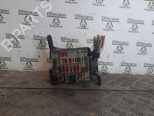 Used Fuse box PEUGEOT 206 Hatchback (2A/C) [1998-2012]  17439058