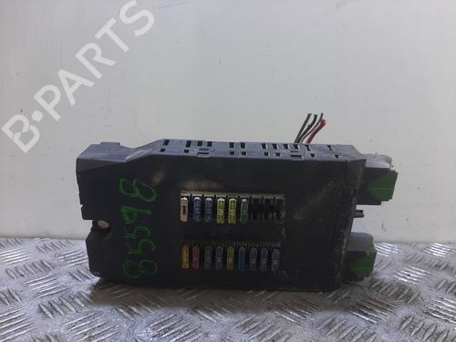 Used Fuse box Fuse box 37234574 37234574