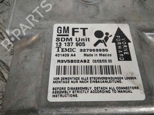 Airbag styreenhed OPEL ASTRA H GTC (A04) | BP16697878M53