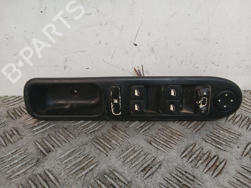 Used Left front window switch Left front window switch 36935926 36935926