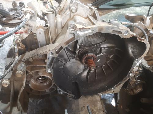 Used Gearbox Gearbox 37645421 37645421