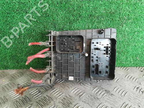 Zekeringkast VW GOLF V (1K1) [2003-2010]  26529544