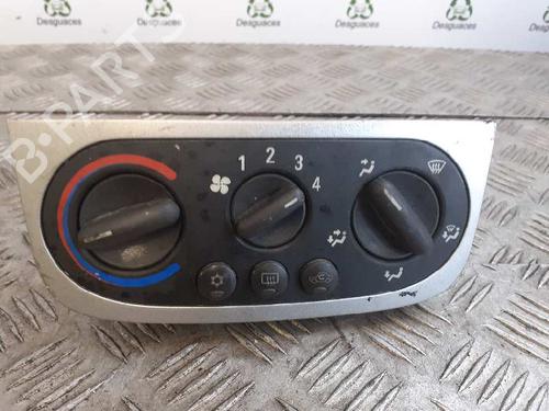 Commande Chauffage OPEL CORSA C (X01) 1.3 CDTI (F08, F68) (70 hp) 5997919