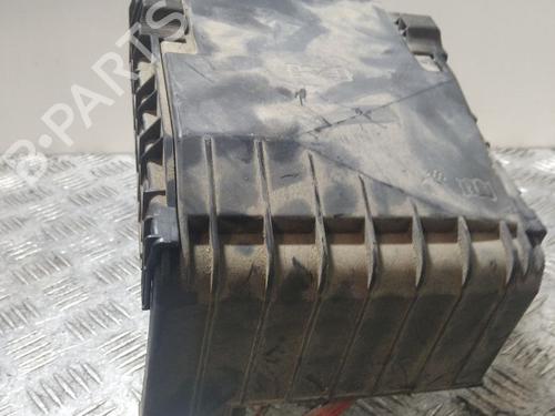 Used Fuse box VW GOLF V (1K1) [2003-2010]  29592070