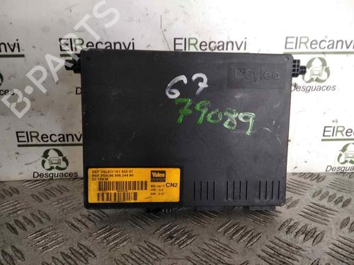 Used Fuse box CITROËN XSARA (N1) 2.0 HDi 90 (90 hp) 16777484
