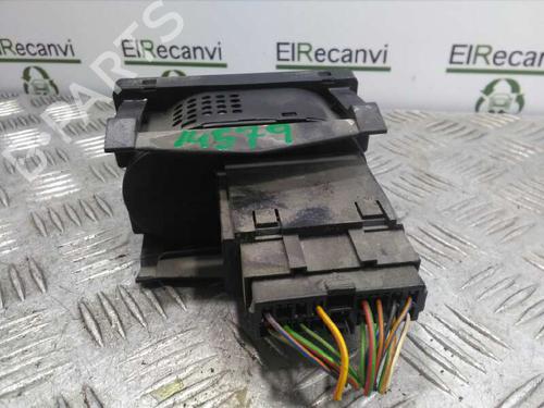 Forlygtekontakt FORD FOCUS II (DA_, HCP, DP) | BP5619123I24