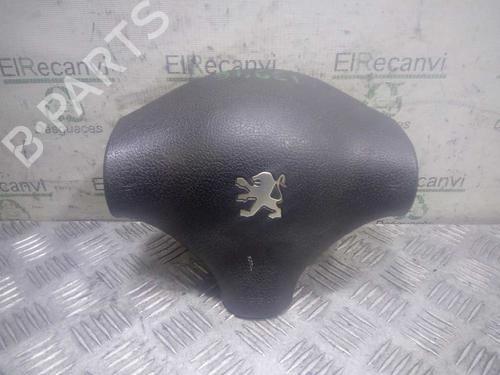 Used Driver airbag PEUGEOT 206 Hatchback (2A/C) 1.4 i (75 hp) 4588580
