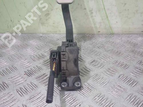 Used Pedal Pedal VOLVO C30 (533) 2.0 D (136 hp) 9690036 9690036