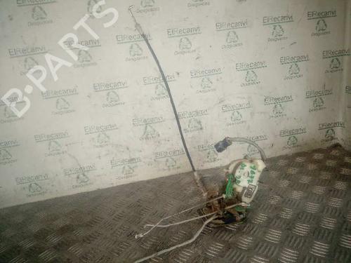 Used Front right lock KIA SORENTO I (JC) 2.5 CRDi 4WD (140 hp) 4529875