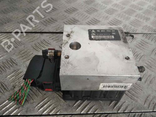 abs-pump-citroen-xantia-x2-9625575480-10020401114-1998-1999-2000-2001-2002-2003-15411760 main image