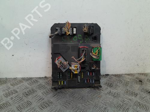 Used Fuse box Fuse box PEUGEOT 407 SW (6E_, 6D_) [2004-2011] 36302494 36302494