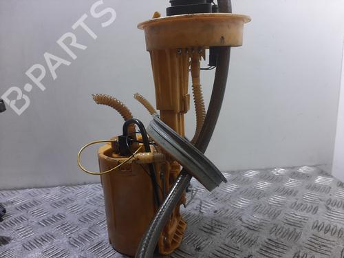 Used Fuel pump AUDI A4 B6 (8E2) 2.0 (130 hp) 30339825