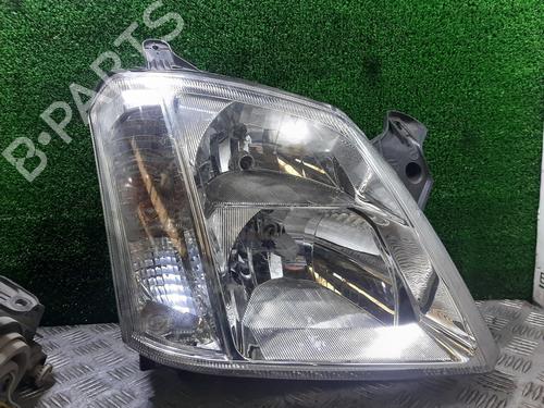Used Right headlight OPEL MERIVA A MPV (X03) [2003-2010]  26139202