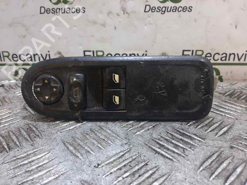Used Left front window switch PEUGEOT 308 I (4A_, 4C_) [2007-2016]  12904227