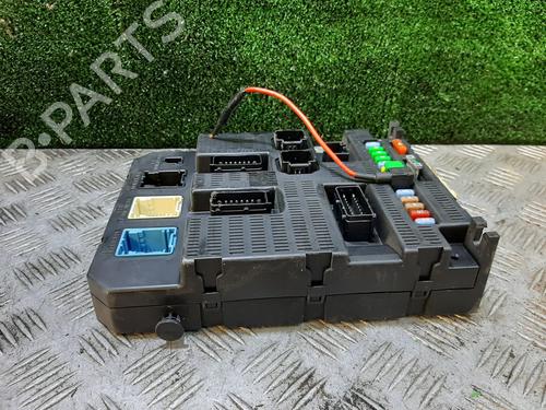 Używane Skrzynka bezpieczników PEUGEOT 207 (WA_, WC_) [2006-2015]  27264748