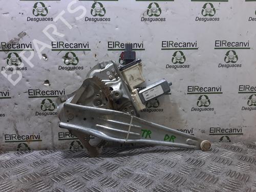 Rudehejsemekanisme Højre bagtil TOYOTA COROLLA (_E12_) 1.6 VVT-i (ZZE121_, ZZE121R) (110 hp) 18256330