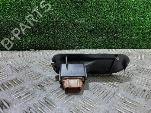 Right front window switch NISSAN INTERSTAR Van (X70) dCi 100 | BP24586447I26