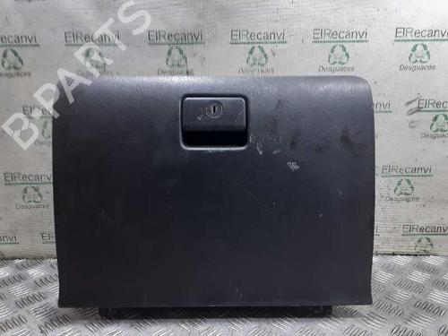 Used Glove box TOYOTA COROLLA Verso (ZER_, ZZE12_, R1_) 1.8 (ZNR11_, ZNR11R) (129 hp) 4946749