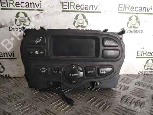 AC Styreenhet / Manøvreringsenhet PEUGEOT 206 Hatchback (2A/C) [1998-2012]  15611567