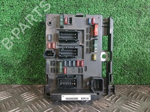 fuse-box-peugeot-307-break-3e-2002-2003-2004-2005-2006-2007-2008-2009-31813659 main image