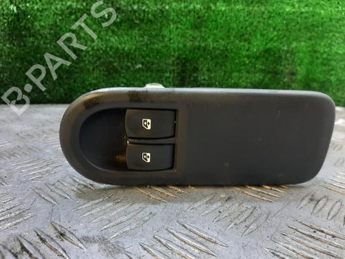 Pulsantiera anteriore sinistra RENAULT MEGANE II (BM0/1_, CM0/1_) 1.6 16V (BM0C, CM0C) (113 hp) 26335396