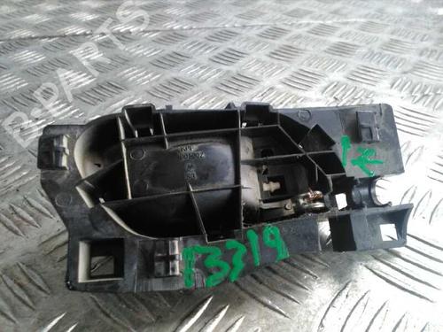 Used Front left interior door handle CITROËN C3 Picasso (SH_) 1.6 HDI 90 (92 hp) 4527339