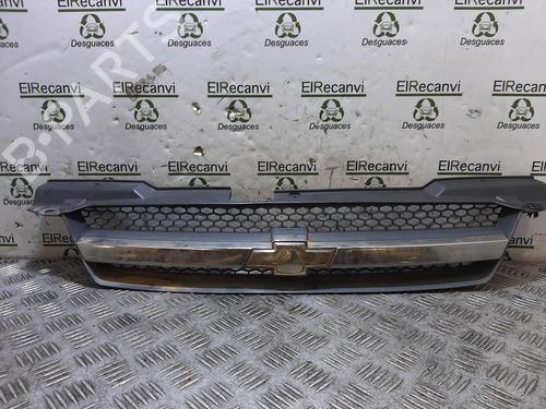 Used Grille CHEVROLET KALOS 1.2 (72 hp) 18720527
